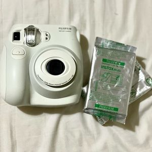 Fujifilm Instax Mini 7s + 20 films